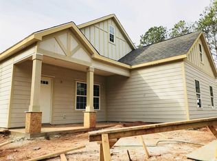 105 Smokey Cv, Lagrange, GA 30240