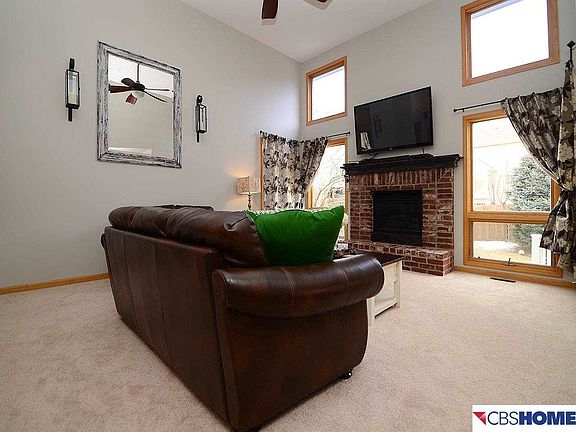 5th image of 4015 N 158th St