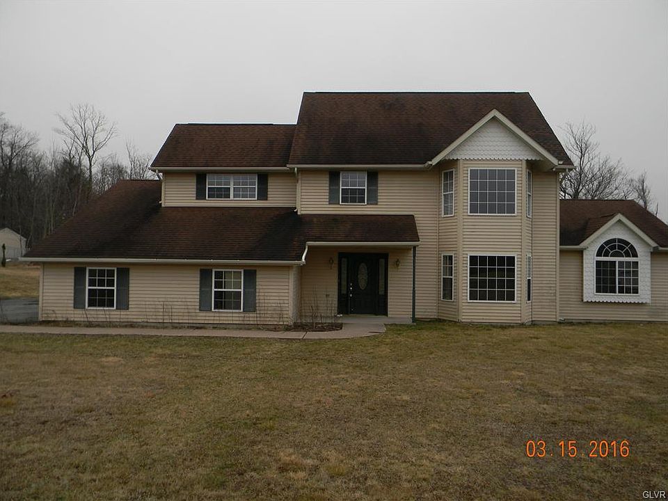 1st image of 205 Terrace Dr
