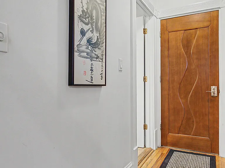 Unit Foyer and Hallway