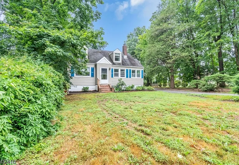 106 Mountain Ave — Photo 43