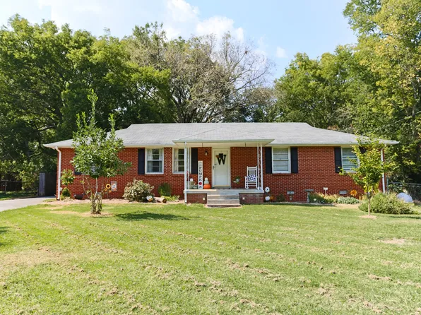 6641 Forrest Ln, Murfreesboro, TN 37129