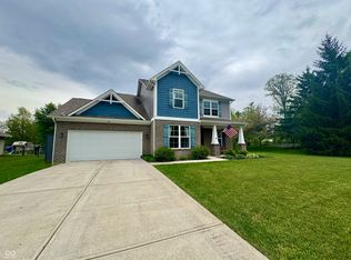 983 S Raylee Garden Dr, New Palestine, IN 46163