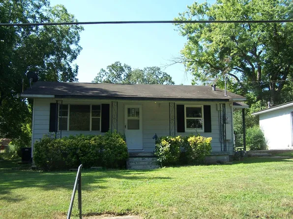 709 Fraser St, Clinton, AR 72031
