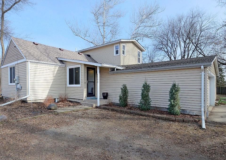 2510 Douglas - Seller's Disclosure - Johnson (1).pdf