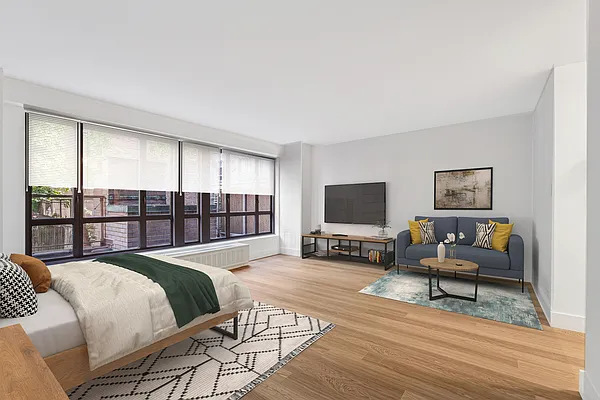 Rented by A&E Real Estate Management | media 21