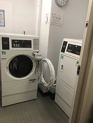 Rented by R New York