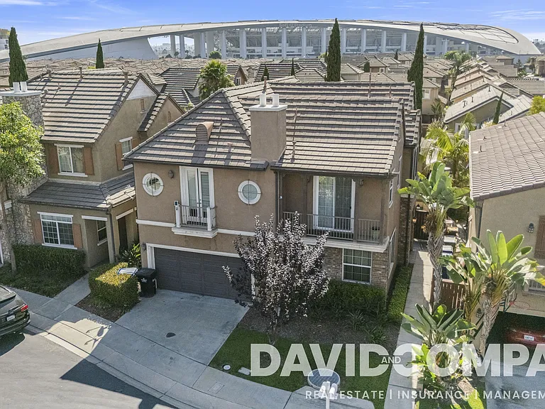 9105 Calvin Way — Photo 37