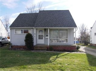 15516 Walvern Blvd, Maple Heights, OH