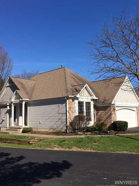 1st image of 8 Brookins Green Dr