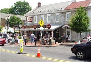 1st image of 104 W Main St