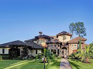 6 Pleasant Shadows Dr, The Woodlands, TX 77389