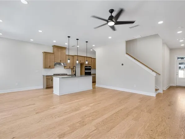 2560 Silver Star Dr NE, Marietta, GA 30066