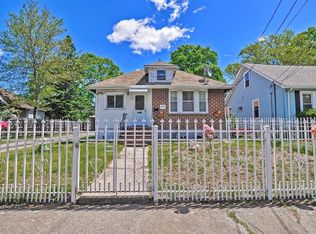 77 N Leyden St, Brockton, MA 02302