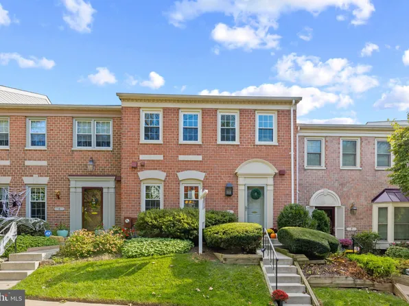 5 Aliceview Ct, Lutherville Timonium, MD 21093