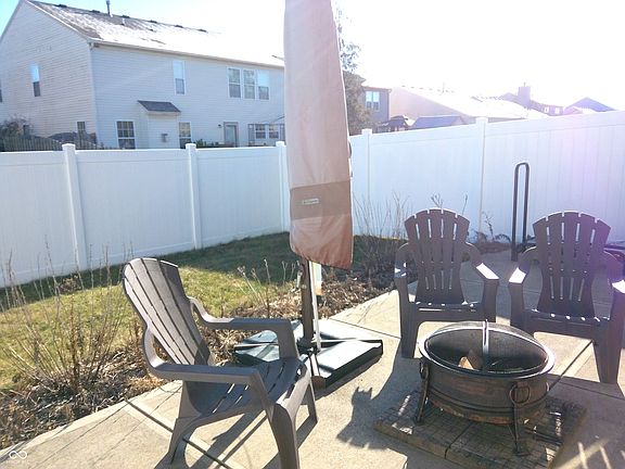 5th image of 3035 Arrowroot Ln