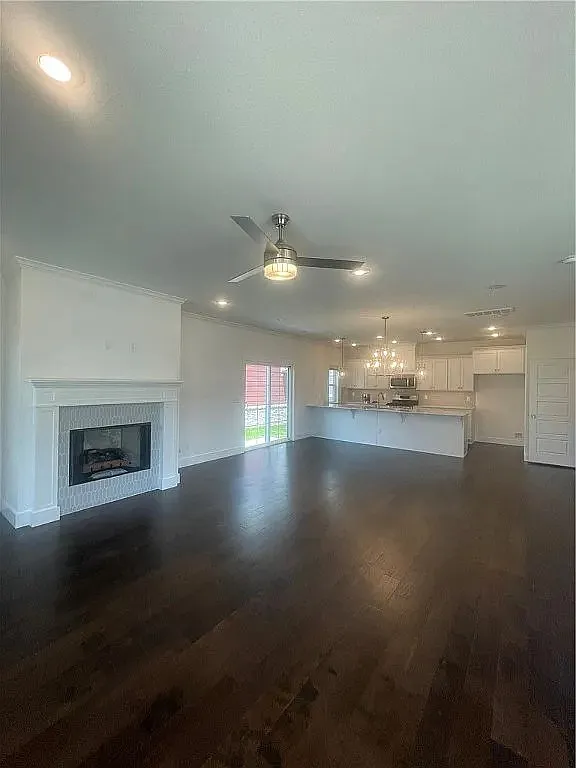 Building Photo - 4218 W Bronco Dr