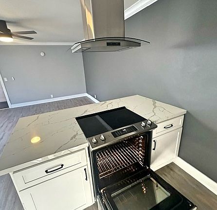 5th image of 733 Maine Ave APT 10
