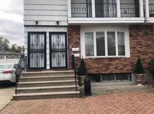1598 208th Pl, Flushing, NY 11360