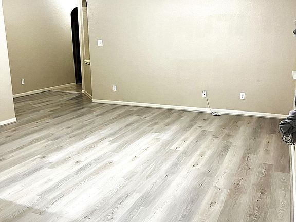5th image of 21034 Morgan Knoll Ln