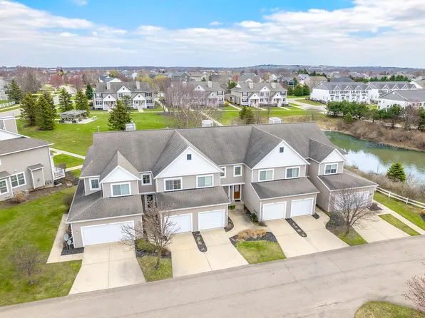 3672 Oxford Ct #8, Hudsonville, MI 49426