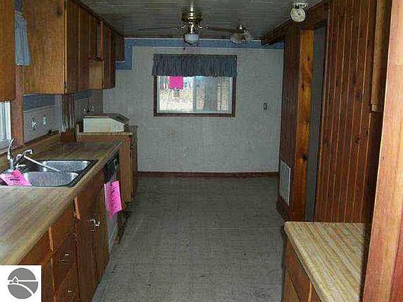 4th image of 5353 Woodwill Dr