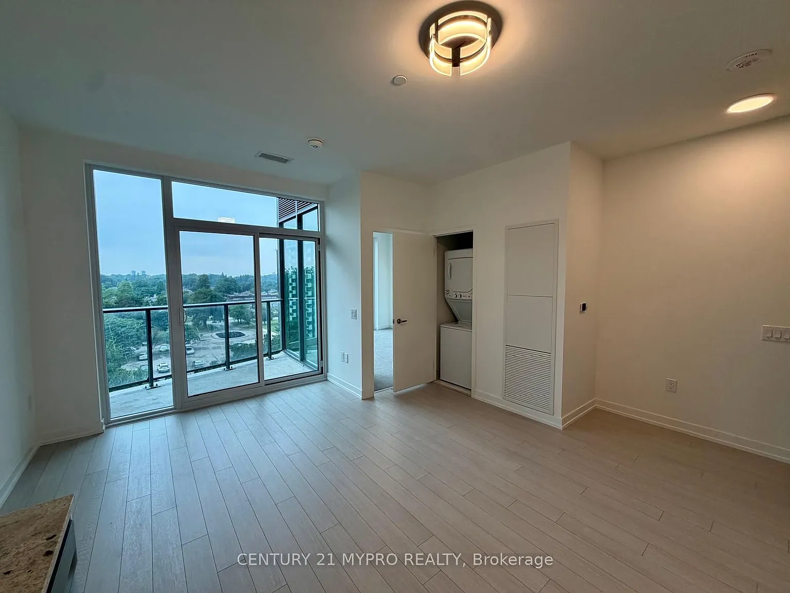 1 bed, $1,900 — Photo 3