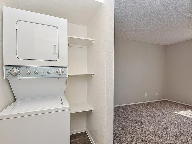 Portola East Mesa — Photo 21