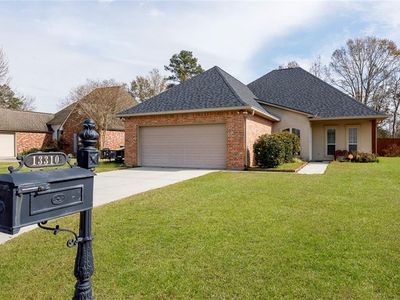 13310 Reid Dr, Gonzales, LA, 70737