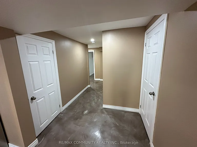 260 Inspire Blvd #BASEMENT — Photo 11