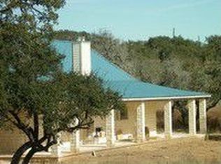 301 Cedar Dr, Spicewood, TX 78669