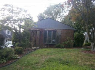 11 Bryant Ave, Elmsford, NY 10523