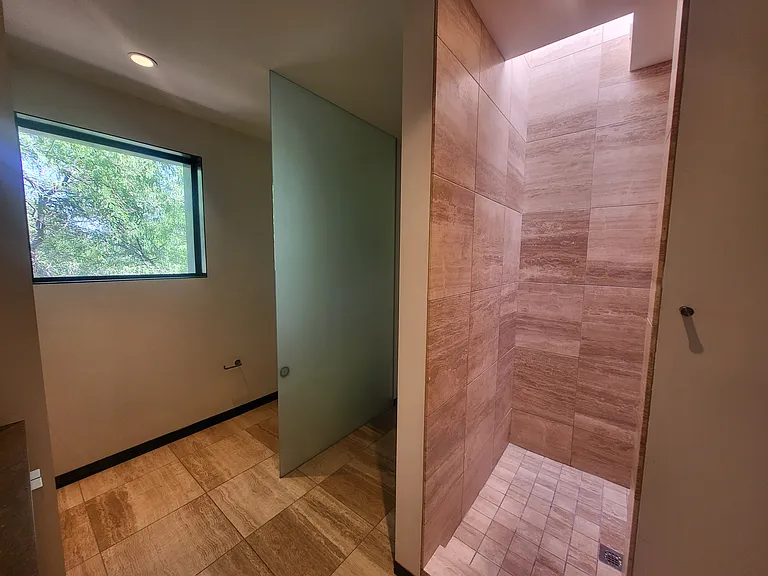 4507 N 12th St #5 — Photo 24