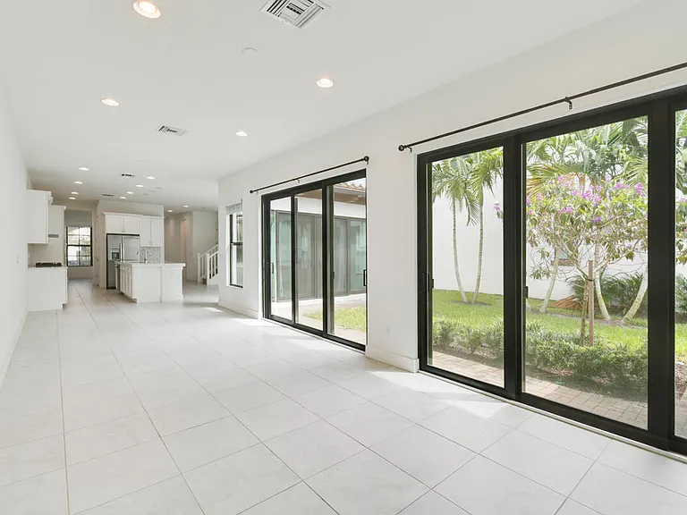 13351 Machiavelli Way — Photo 20