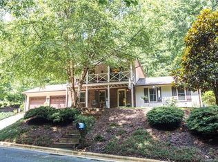 114 Oakwood Dr, Marion, NC 28752