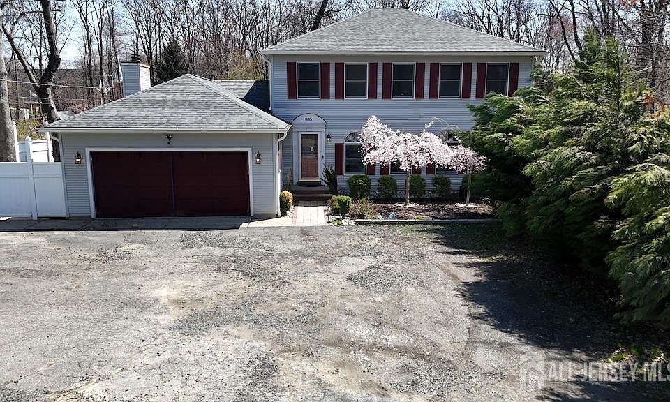 1st image of 835 Bordentown Ave