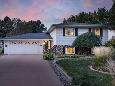 132 Mary Cir, North Mankato, MN, 56003
