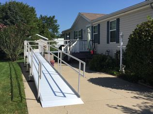 3854 Ryans Rdg, Monroe, MI 48161