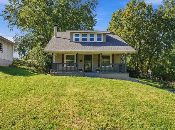 5308 Northern Ave, Raytown, MO 64133