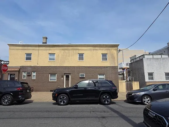 2851 S 16th St, Philadelphia, PA 19145