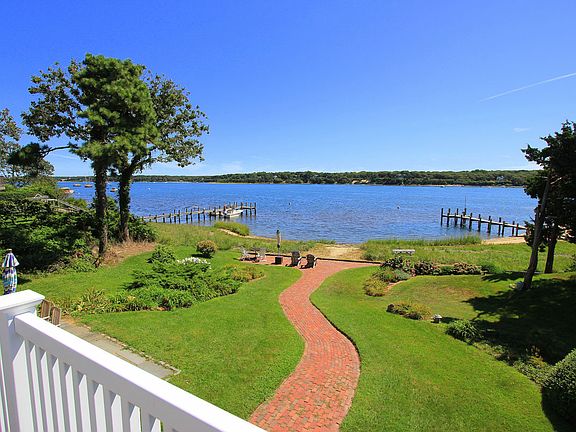 3rd image of 95 Hines Point Rd