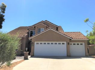 20617 Mesa Oak Dr, Riverside, CA 92508