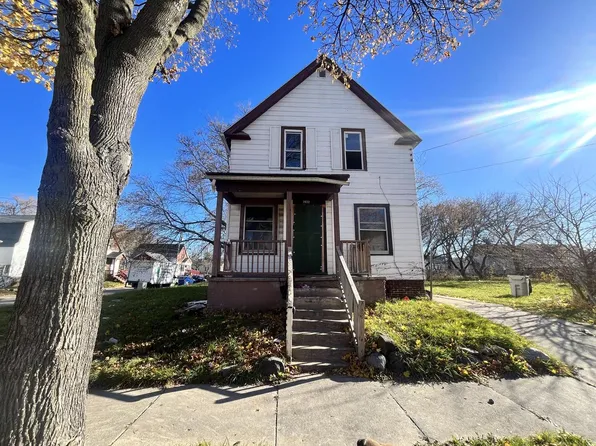 2832 North 14th STREET, Milwaukee, WI 53206