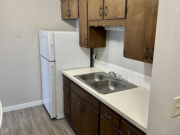 3rd image of 6104 N Mayfair St #11407943