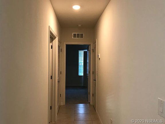 5th image of 2818 Blue Shores Way