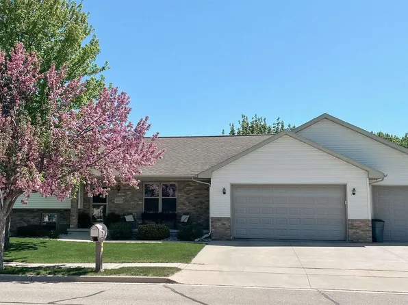 1600 Westwood Ave, Fond Du Lac, WI 54937