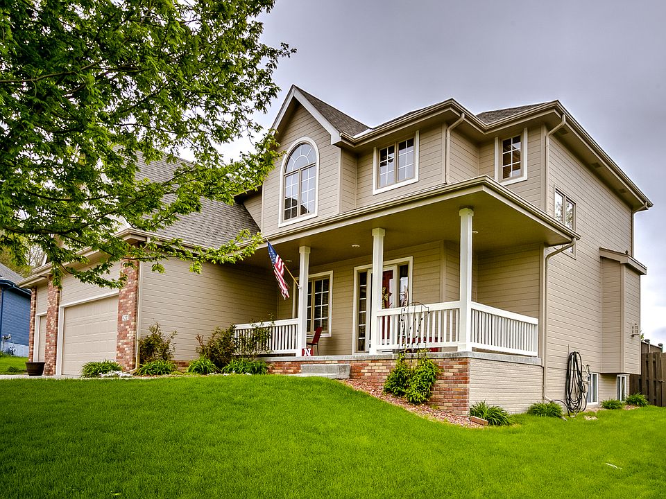 1st image of 4223 N 161st Avenue Cir