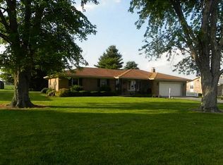 5988 Folkerth Rd, Greenville, OH 45331