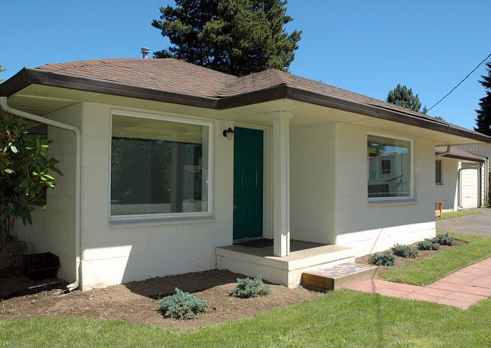 Cute Concrete Bungalow