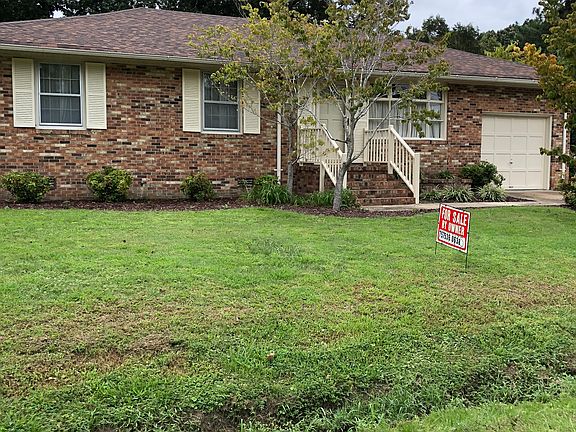4th image of 136 W Royce Dr